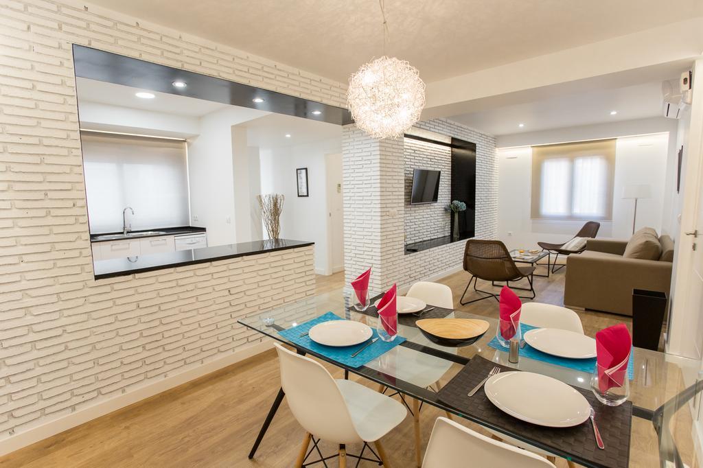 Sunshine Puerta De San Francisco Apartment กอร์โดบา ภายนอก รูปภาพ